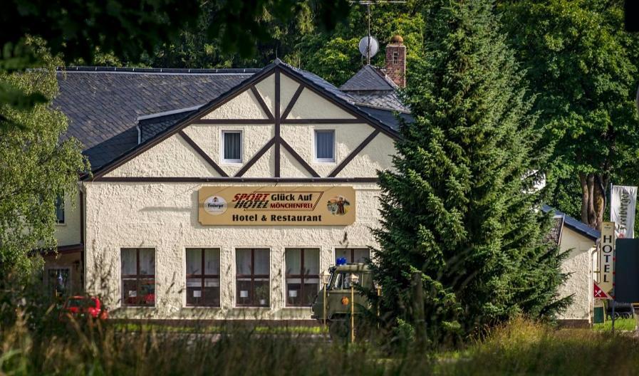 Sporthotel Glueck Auf Moenchenfrei Brand-Erbisdorf ภายนอก รูปภาพ